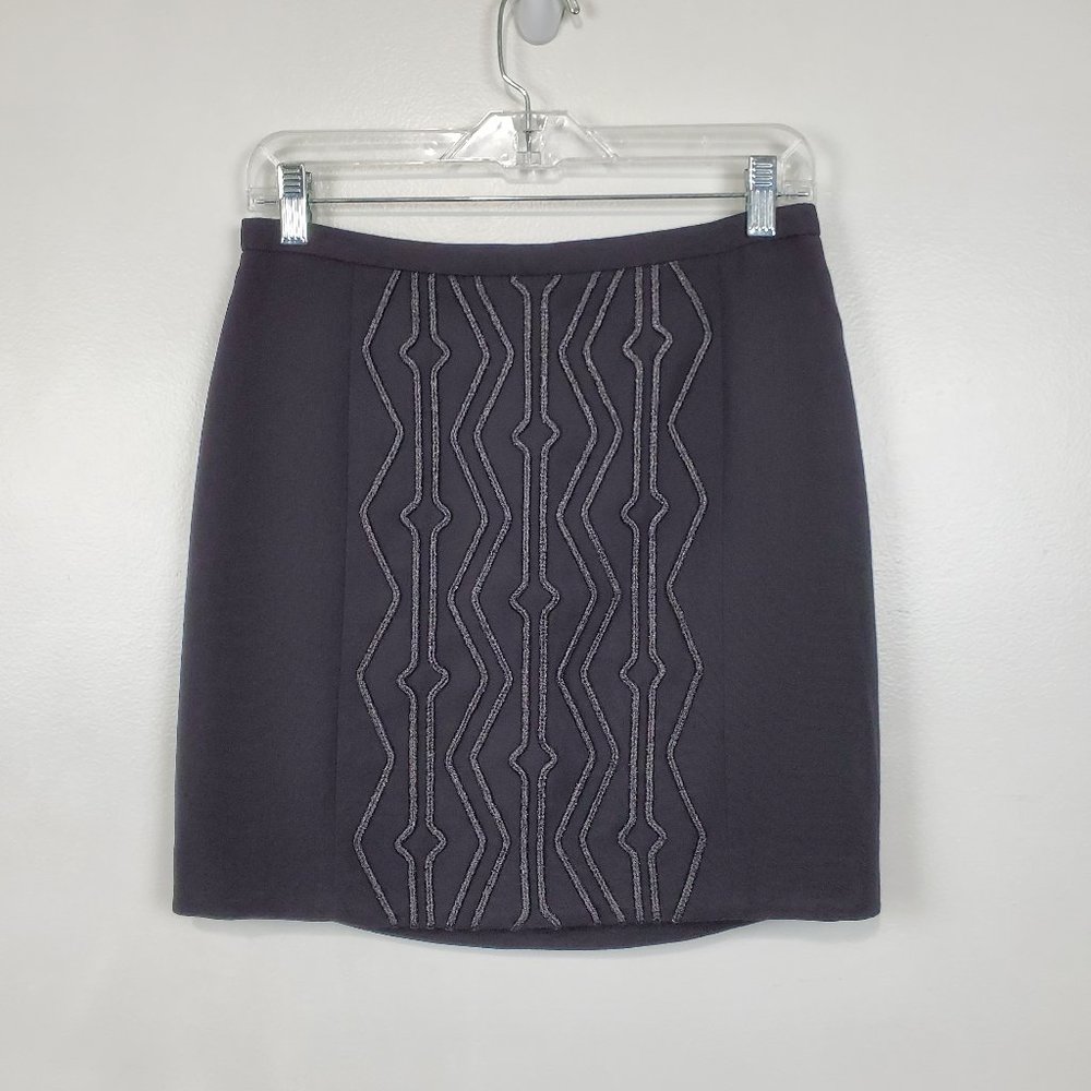 H & M Black Classic Mini Pencil Skirt With Front Detailing NEW NWT Size 8
